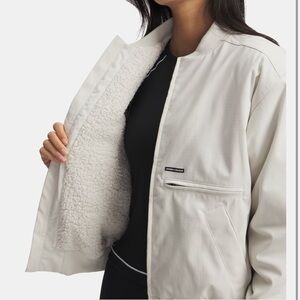 Under Armour Light UA Expanse Fleece-Lined
Women's Bomber Jacket